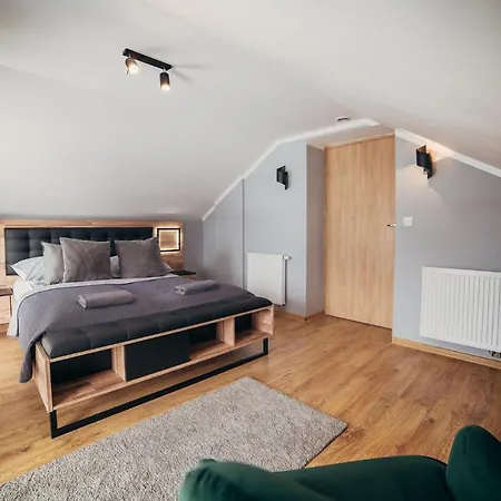 Hotel Gosciniec Pod Lilijka