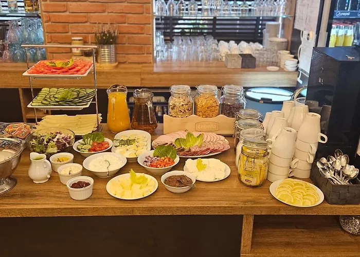 Gosciniec Pod Lilijka * Podzamcze (Zawiercie)